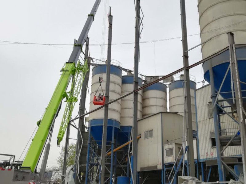 容大天盛商混站拆除工程